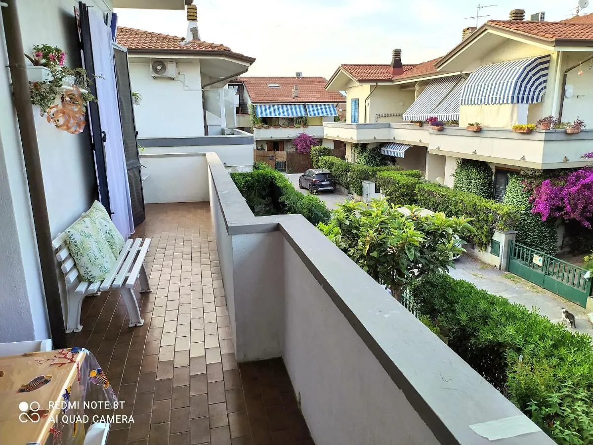 Ferienwohnung Tra Puccini Ed Il Mare Torre del Lago Puccini